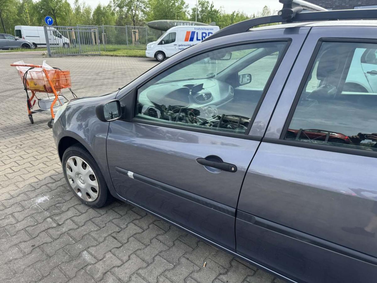 Renault Clio 3 Grandtour original T&uuml;r vorn links TEJ47 Bleu gris Kombi Rohbau Bj.2009